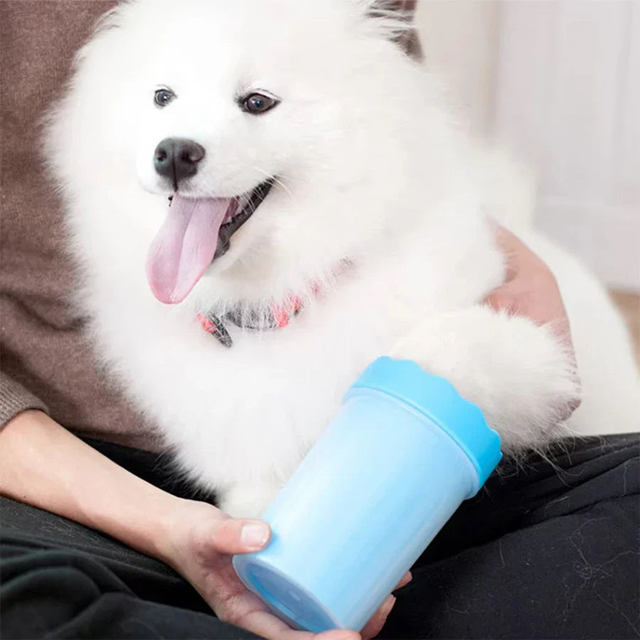 Portable Silicone Paw Cleaning Cups for Dogs and Cats.